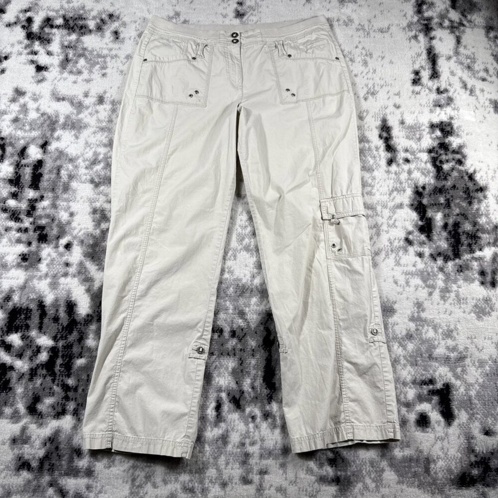 Chicos Pants Womens Size 34x28 Light Beige Cargo Double Button Comfort